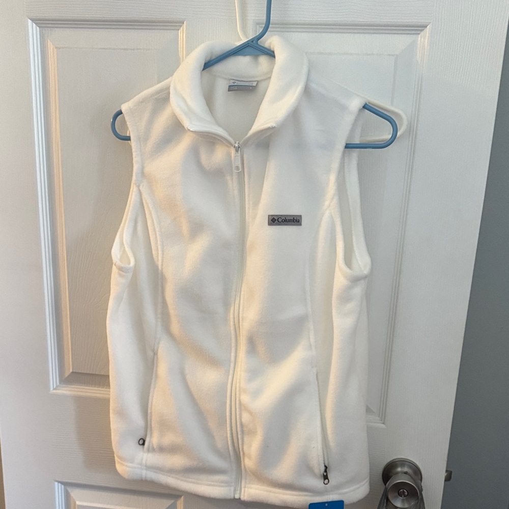 Columbia Ivory Fleece Vest NWT